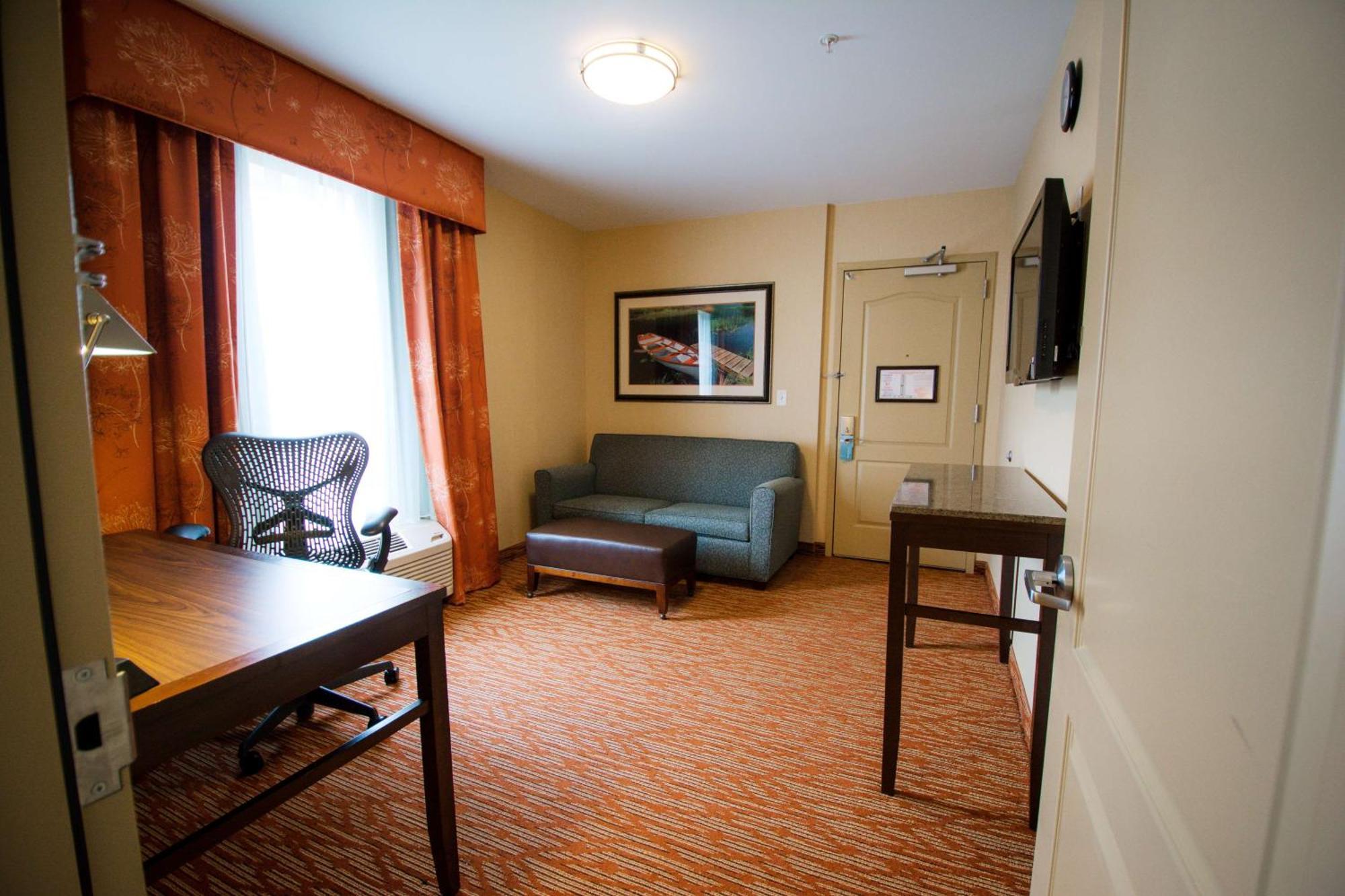 Hilton Garden Inn Γουοτερτάουν Εξωτερικό φωτογραφία