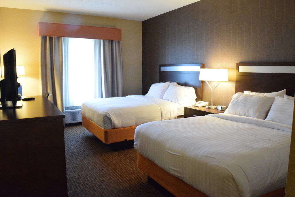 Hilton Garden Inn Γουοτερτάουν Εξωτερικό φωτογραφία